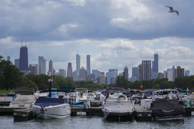 Chicago mayor defies Trump's immigration crackdown plan for the city